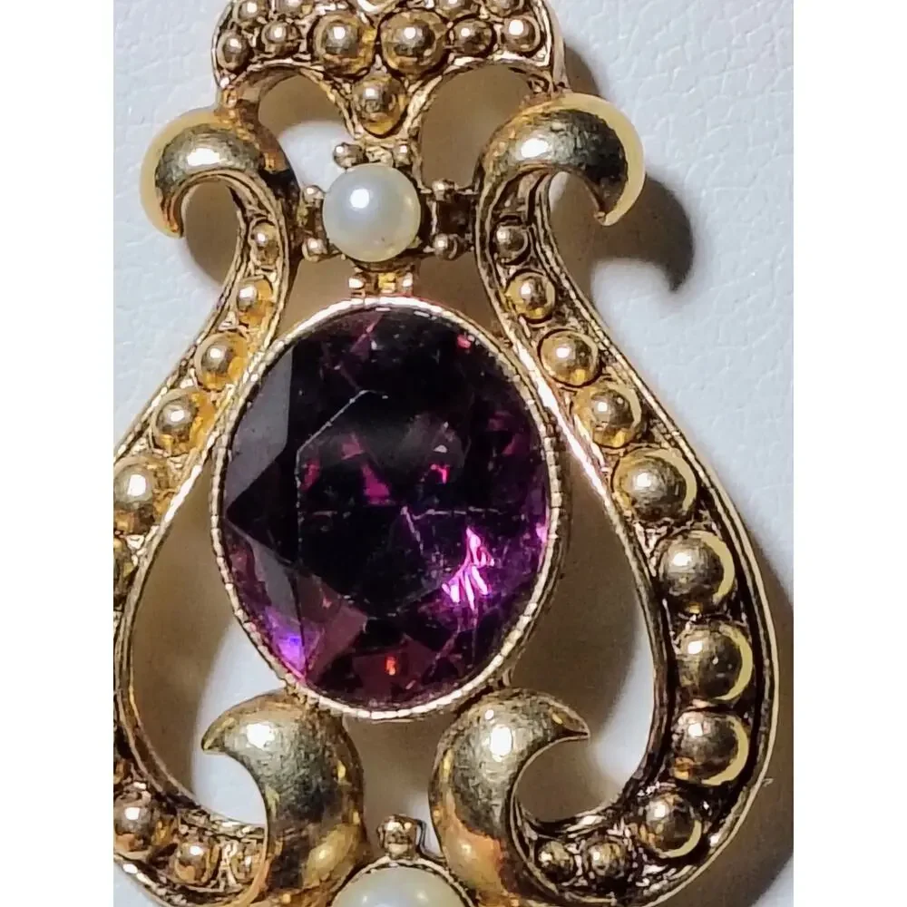 Vintage Avon Purple Crystal Faux Pearl Gold Tone Pendant Necklace